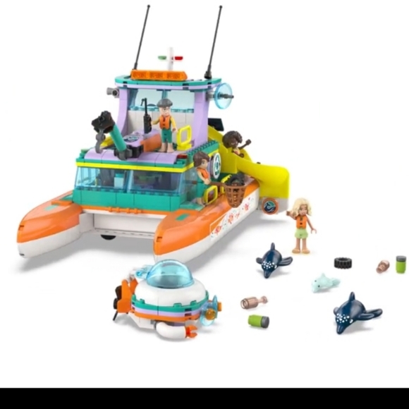 : LEGO Friends Sea Rescue Boat 41734 Building Toy Set for Boys & Girls 717pcs - Picture 8 of 10